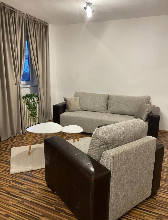 Talina Apartament Oradea Exterior foto