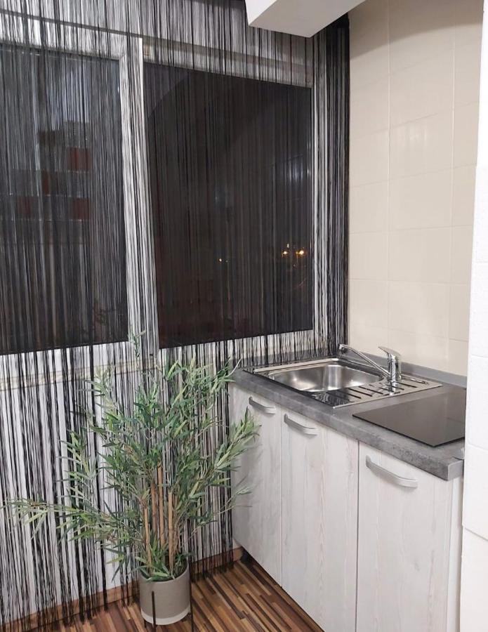 Talina Apartament Oradea Exterior foto