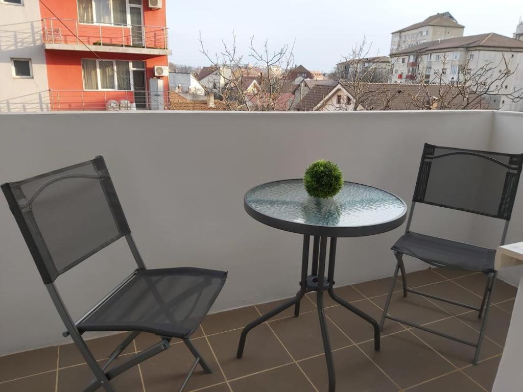 Talina Apartament Oradea Exterior foto